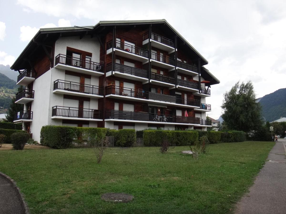 Mont Blanc Holidays Dans Residence Avec Gardien ซาล็องช์ ภายนอก รูปภาพ